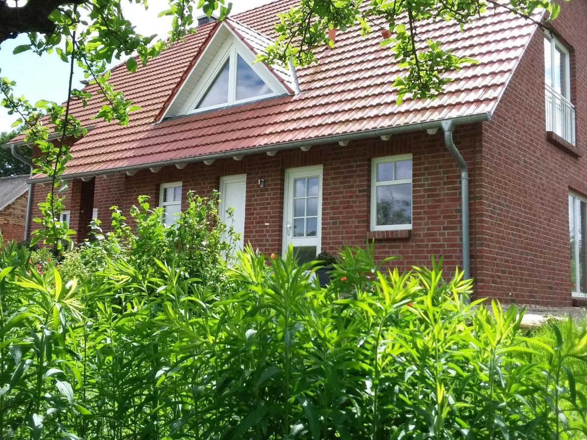 Haus Rosengarten- Ruhige Ferienwohnungen Im Gruenen Sehlen Kültér fotó