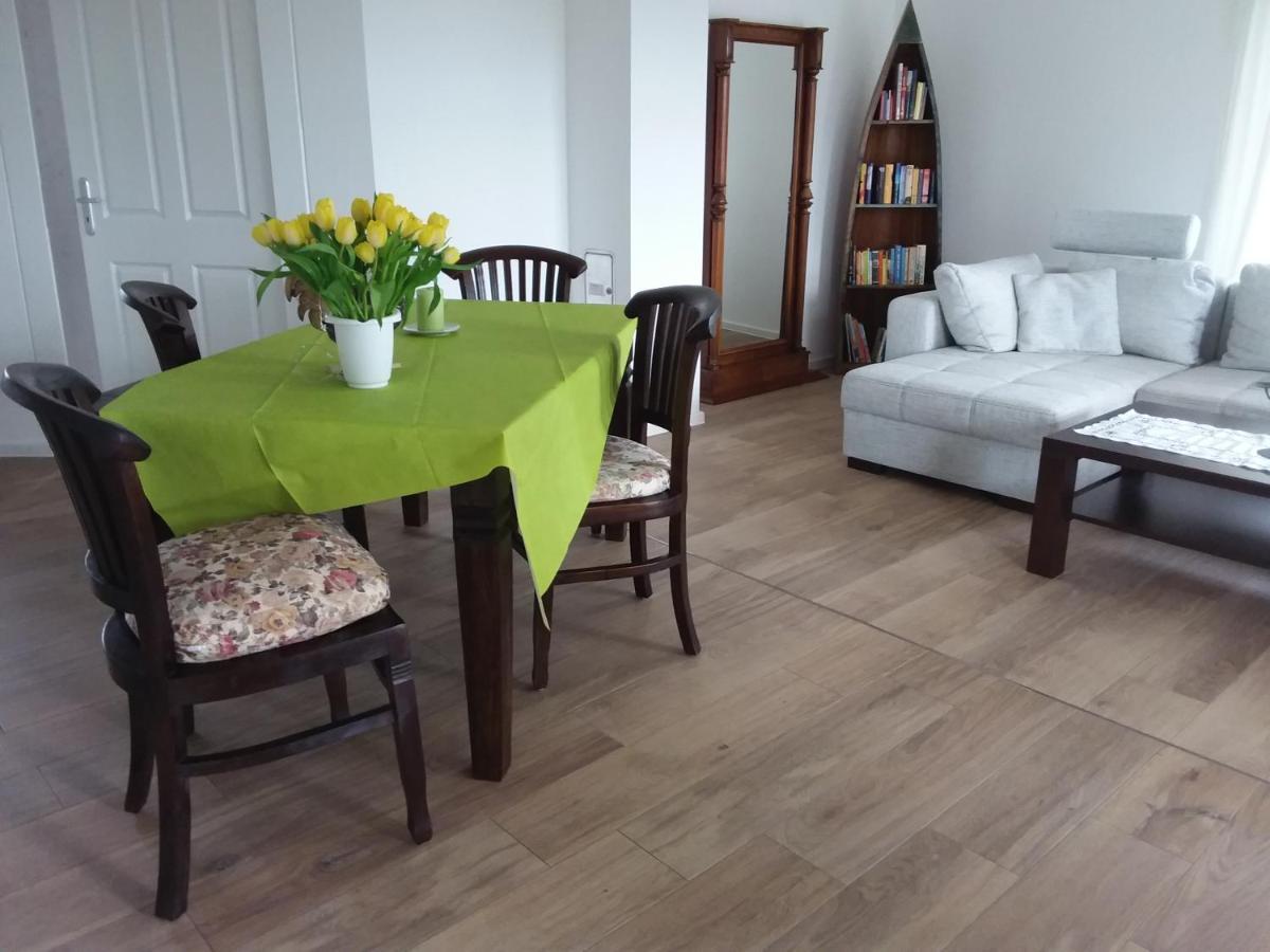 Haus Rosengarten- Ruhige Ferienwohnungen Im Gruenen Sehlen Kültér fotó