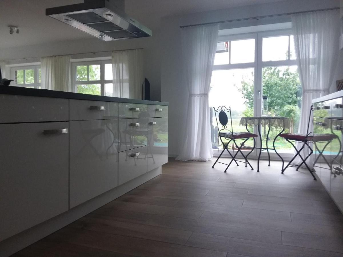 Haus Rosengarten- Ruhige Ferienwohnungen Im Gruenen Sehlen Kültér fotó